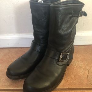 Frye women’s engineer boots sz 7.5